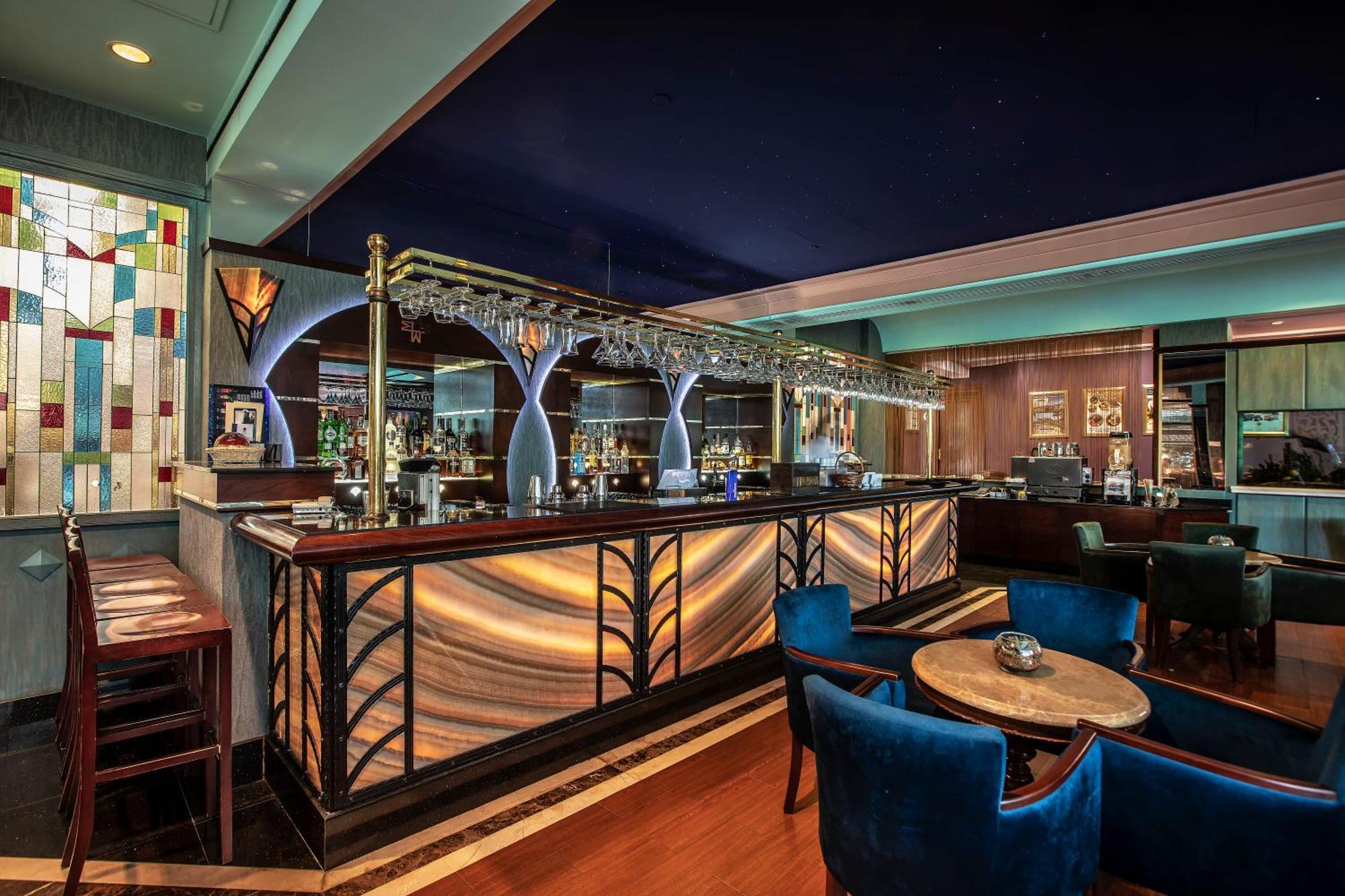 Merit Crystal Cove Hotel Casino & Spa Karavas  Dış mekan fotoğraf